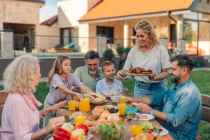 Creating an Outdoor Living Space for Entertaining